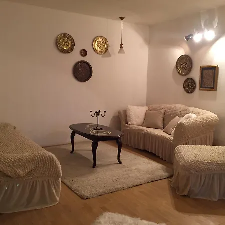 Apartman Rahatluk Apartment *